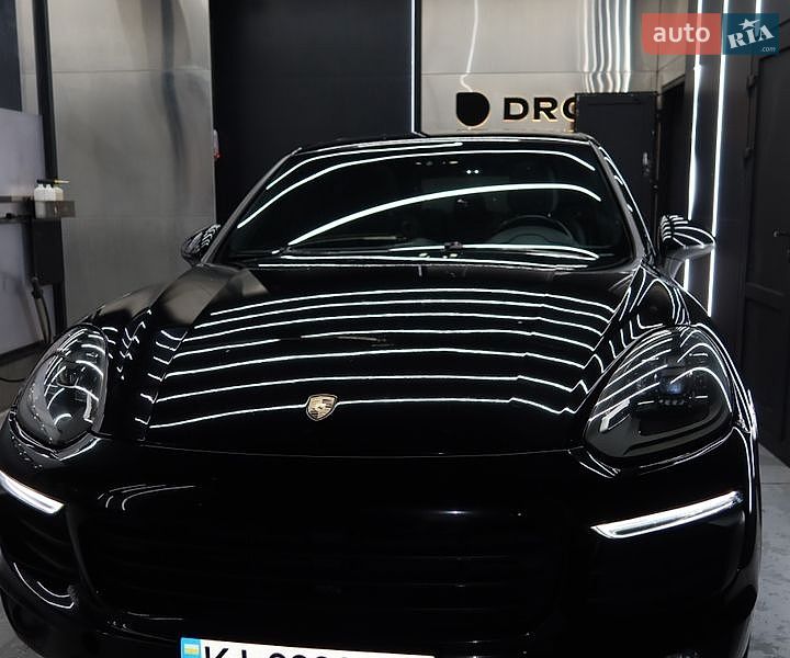 Внедорожник / Кроссовер Porsche Cayenne 2015 в Софиевской Борщаговке Внедорожник / Кроссовер Porsche Cayenne 2015 в Софиевской Борщаговке