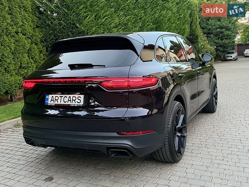 Позашляховик / Кросовер Porsche Cayenne 2019 в Одесі