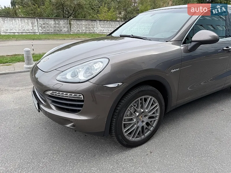 Porsche Cayenne