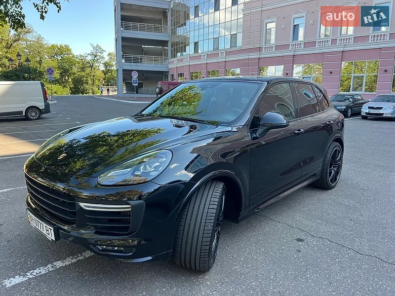 Porsche Cayenne
