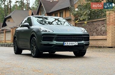 Внедорожник / Кроссовер Porsche Cayenne 2019 в Киеве