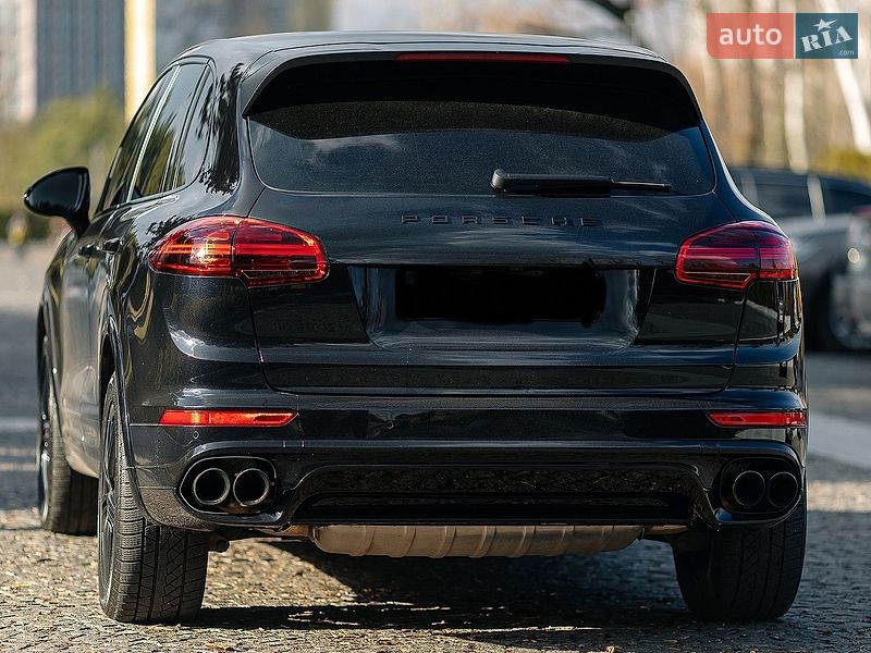 Внедорожник / Кроссовер Porsche Cayenne 2015 в Днепре фото 5 Внедорожник / Кроссовер Porsche Cayenne 2015 в Днепре