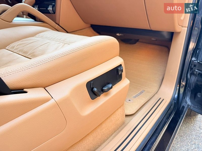 Внедорожник / Кроссовер Porsche Cayenne 2009 в Днепре