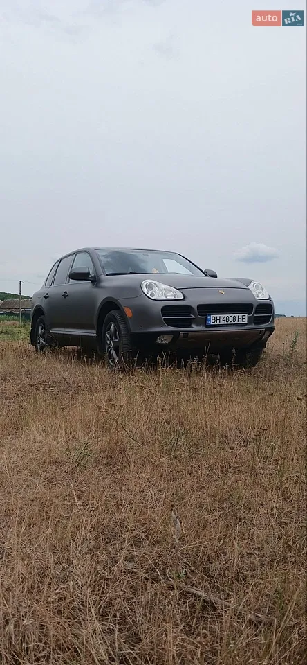 Porsche Cayenne 2025