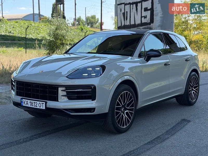 Porsche Cayenne 2023