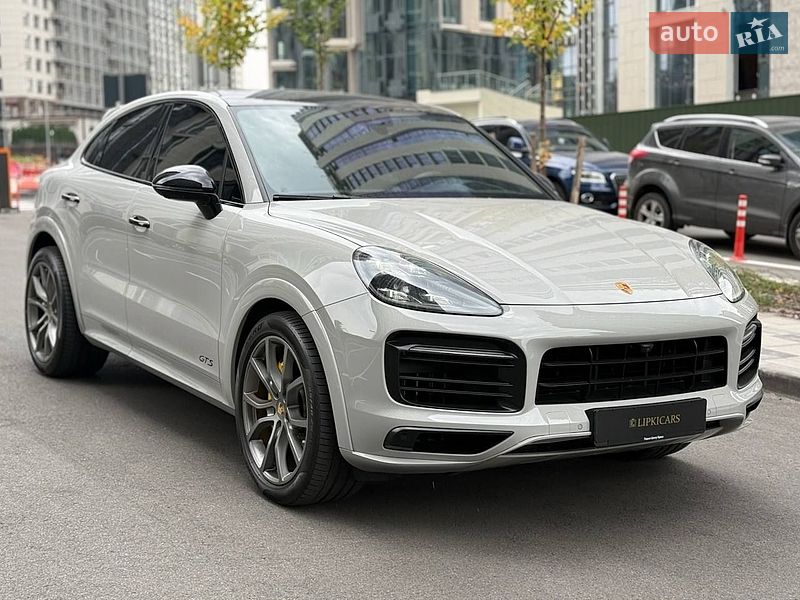 Внедорожник / Кроссовер Porsche Cayenne 2023 в Киеве