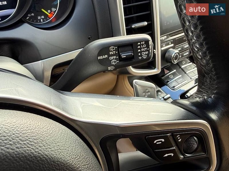 Внедорожник / Кроссовер Porsche Cayenne 2017 в Киеве