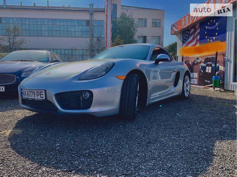 Купе Porsche Cayman 2016 в Києві