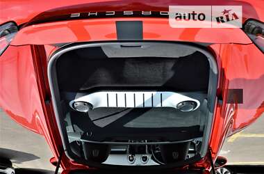 Купе Porsche Cayman 2017 в 