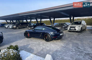 Купе Porsche Cayman 2018 в 