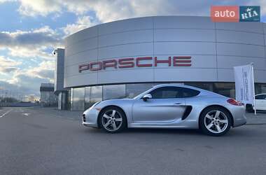 Купе Porsche Cayman 2016 в 