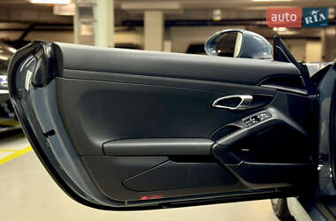 Купе Porsche Cayman 2018 в 