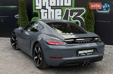 Купе Porsche Cayman 2018 в 