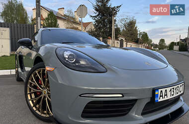 Купе Porsche Cayman 2018 в 