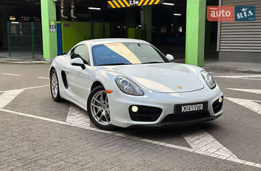 Купе Porsche Cayman 2016 в Киеве
