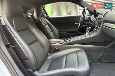 Купе Porsche Cayman 2016 в 