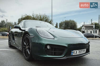 Купе Porsche Cayman 2015 в 