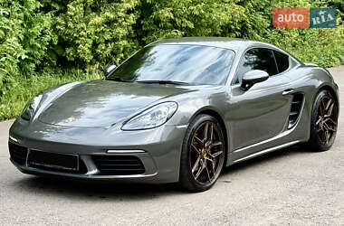 Купе Porsche Cayman 2018 в Ровно