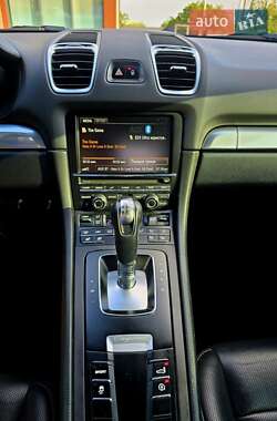 Купе Porsche Cayman 2014 в 