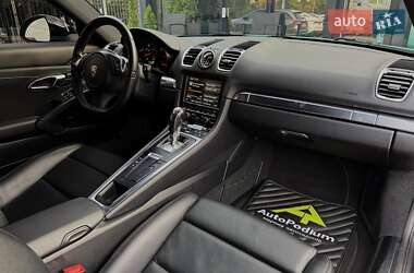 Купе Porsche Cayman 2014 в 