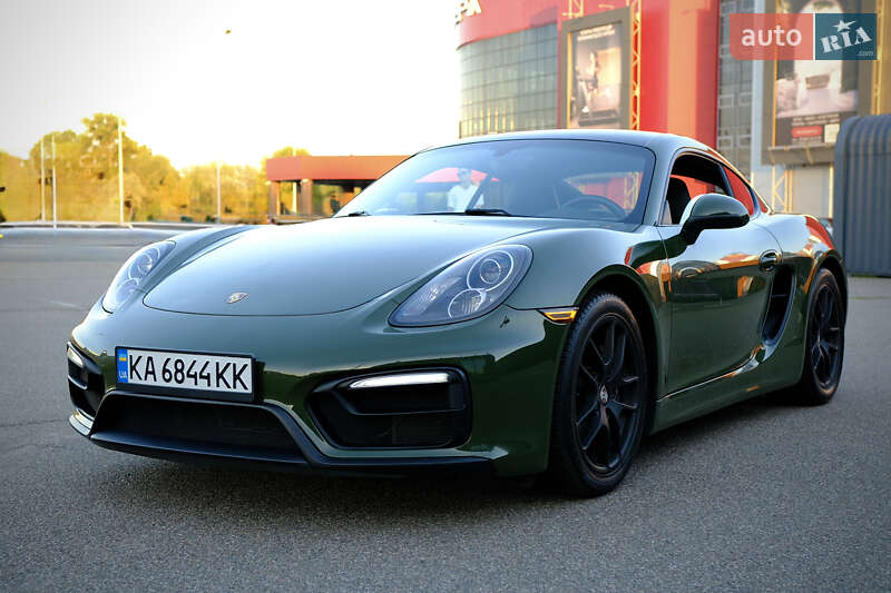 Porsche Cayman 2013