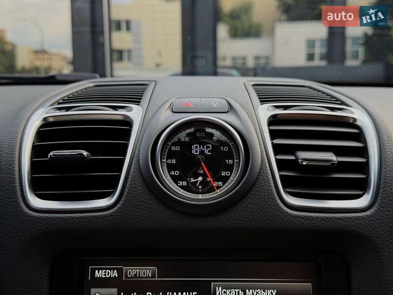 Купе Porsche Cayman 2014 в Киеве