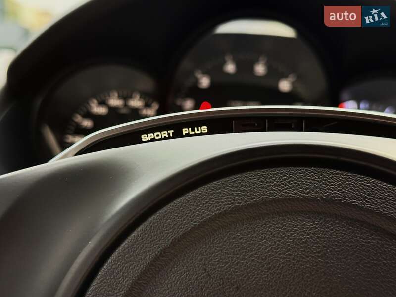 Купе Porsche Cayman 2014 в Киеве