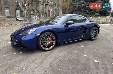 Купе Porsche Cayman 2022 в Запорожье