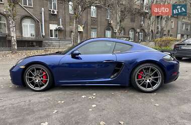 Купе Porsche Cayman 2022 в Запорожье