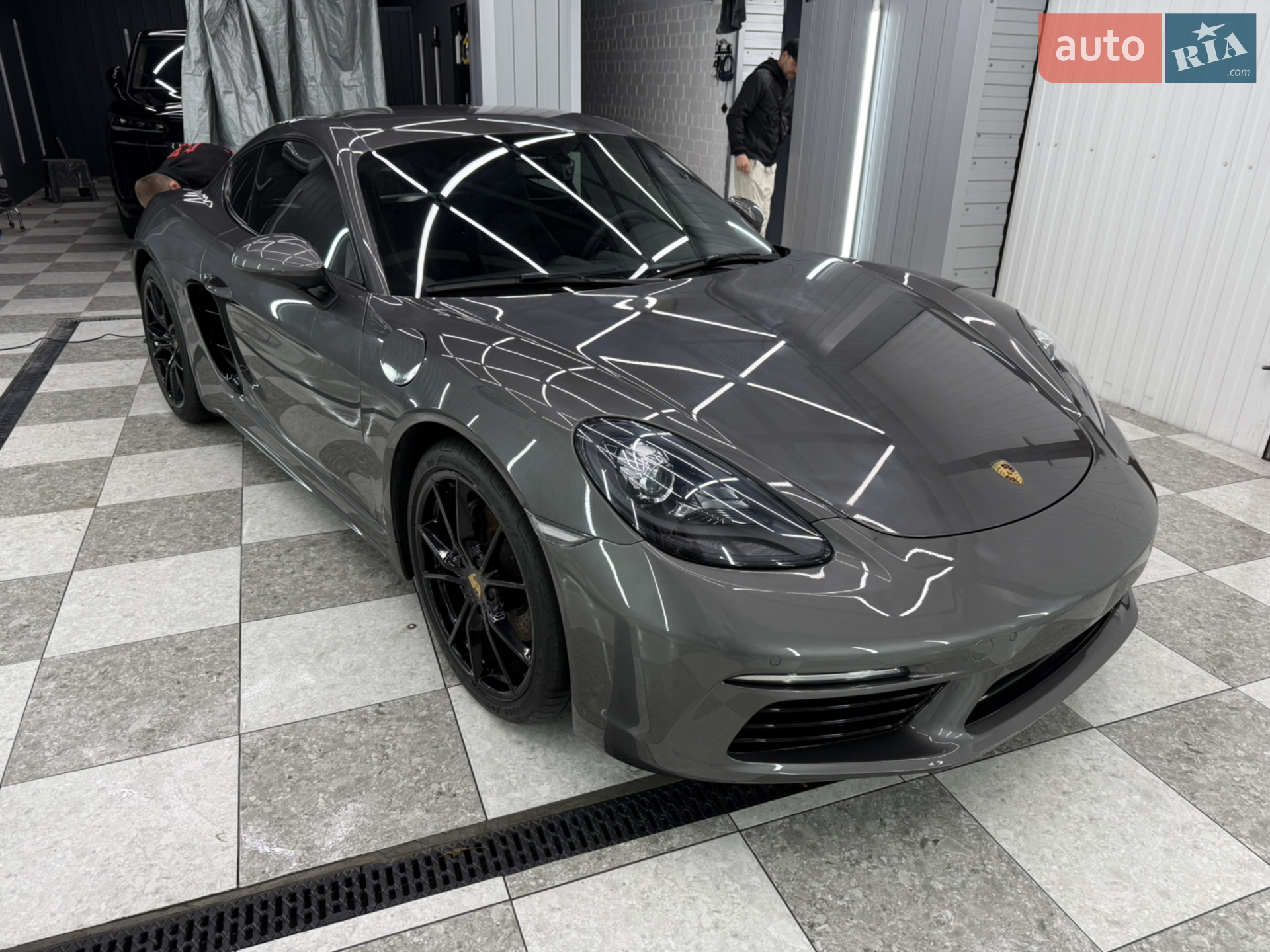 2019 Porsche Cayman - мініатюра 3
