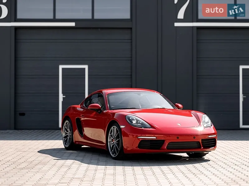 Porsche Cayman 2017