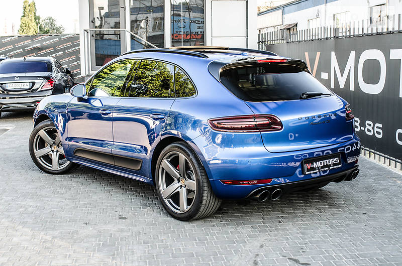 Позашляховик / Кросовер Porsche Macan 2016 в Києві