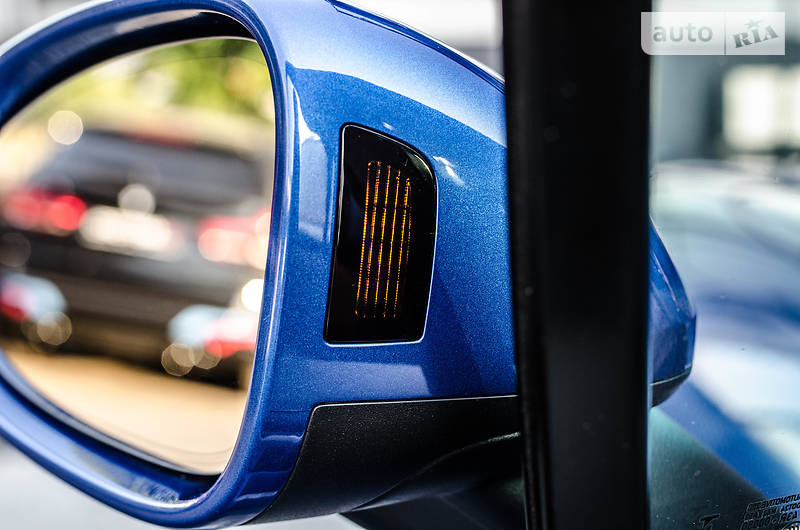 Позашляховик / Кросовер Porsche Macan 2016 в Києві