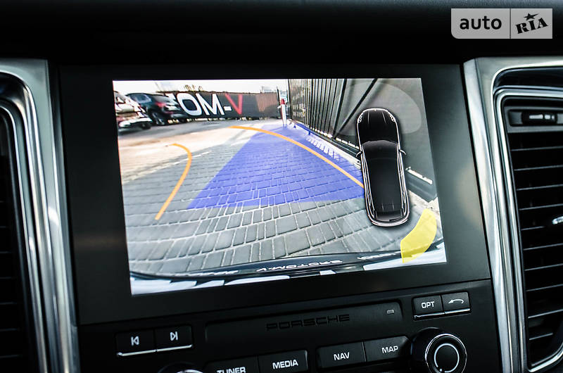 Позашляховик / Кросовер Porsche Macan 2016 в Києві