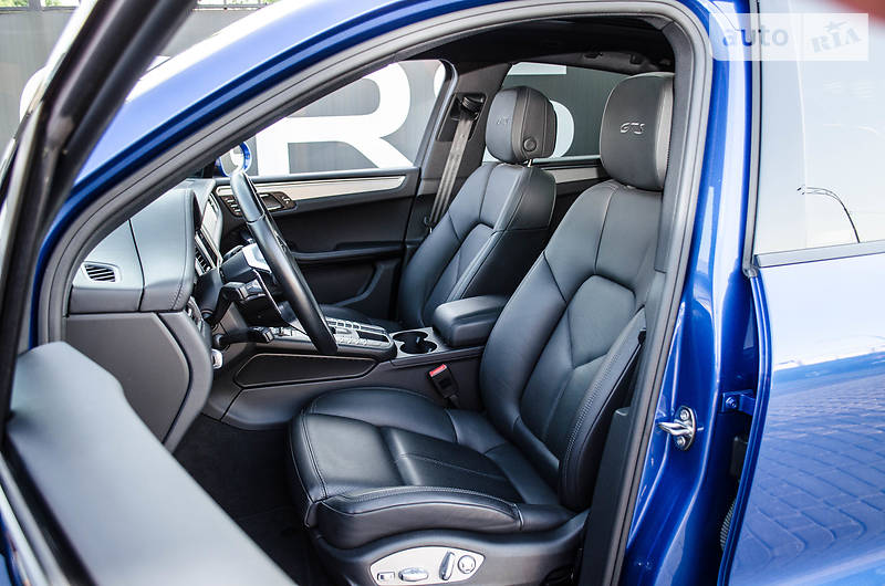 Позашляховик / Кросовер Porsche Macan 2016 в Києві