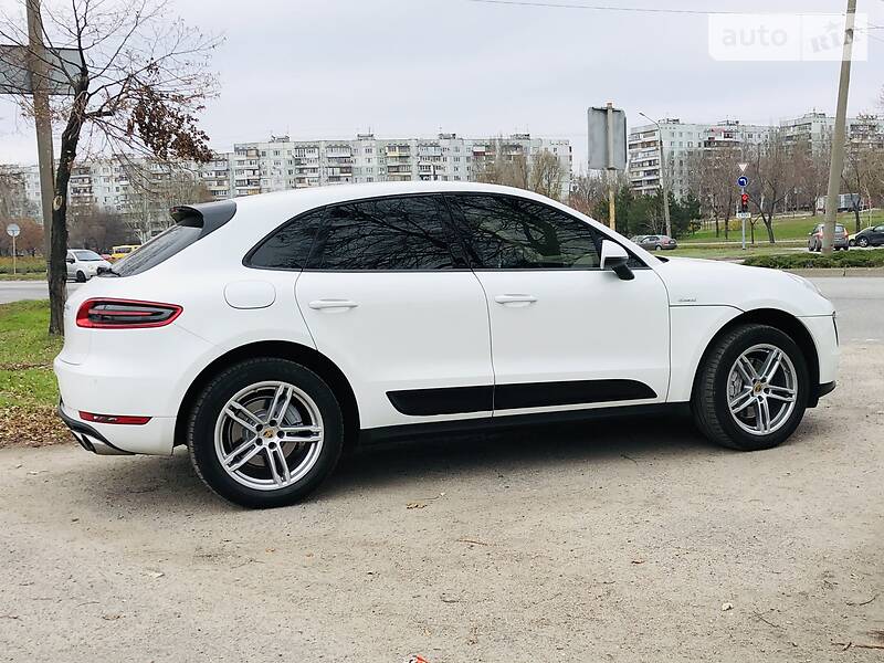 Позашляховик / Кросовер Porsche Macan 2015 в Запоріжжі фото 8 Позашляховик / Кросовер Porsche Macan 2015 в Запоріжжі
