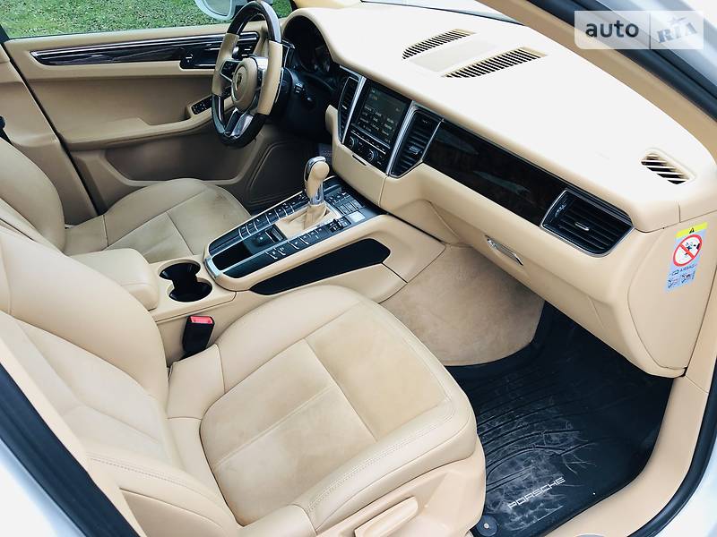 Позашляховик / Кросовер Porsche Macan 2015 в Запоріжжі фото 16 Позашляховик / Кросовер Porsche Macan 2015 в Запоріжжі