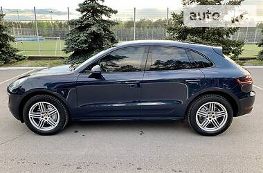 Внедорожник / Кроссовер Porsche Macan 2014 в Киеве