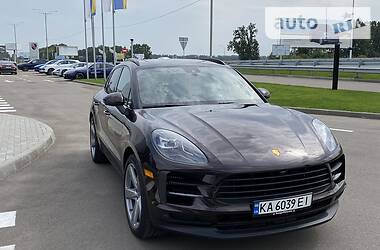 Позашляховик / Кросовер Porsche Macan 2019 в 