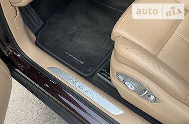 Позашляховик / Кросовер Porsche Macan 2019 в 