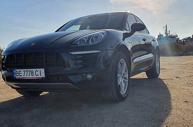 Внедорожник / Кроссовер Porsche Macan 2017 в Николаеве