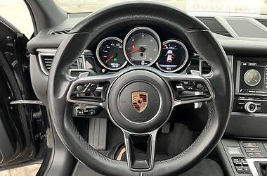 Позашляховик / Кросовер Porsche Macan 2016 в Рівному