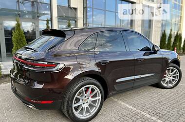 Позашляховик / Кросовер Porsche Macan 2021 в Києві