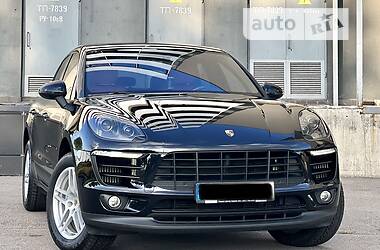 Внедорожник / Кроссовер Porsche Macan 2016 в Киеве