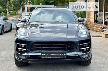 Внедорожник / Кроссовер Porsche Macan 2016 в 