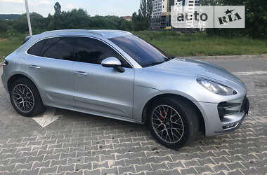 Позашляховик / Кросовер Porsche Macan 2015 в Хмельницькому