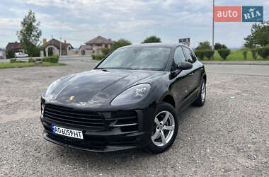 Внедорожник / Кроссовер Porsche Macan 2020 в 