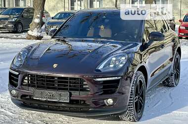 Внедорожник / Кроссовер Porsche Macan 2017 в 