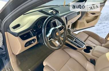 Внедорожник / Кроссовер Porsche Macan 2017 в 