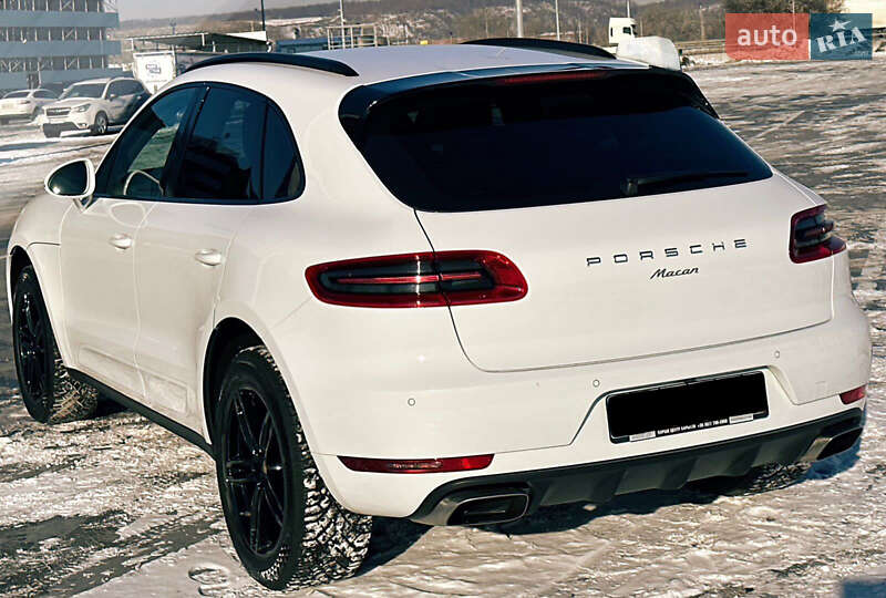 Внедорожник / Кроссовер Porsche Macan 2017 в Одессе